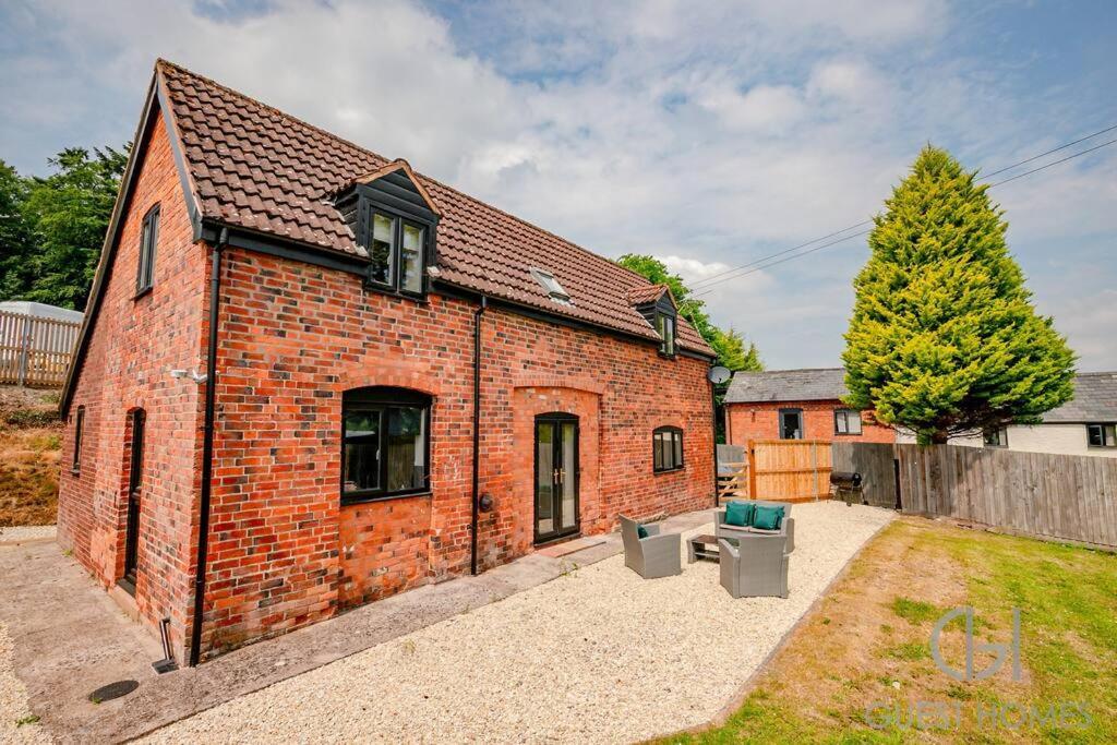 Holiday home Host & - The Pippins Hereford