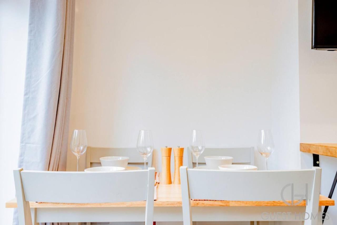 Guest Homes I Friar Street Flat * Hereford