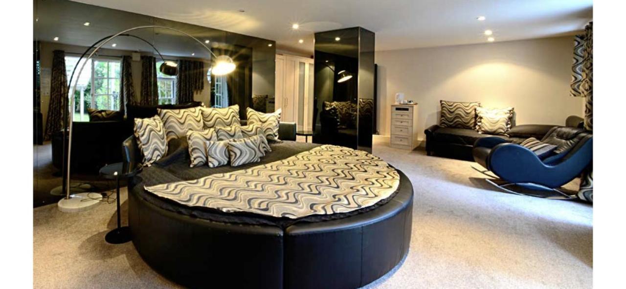 Munstone House Guest house 4*