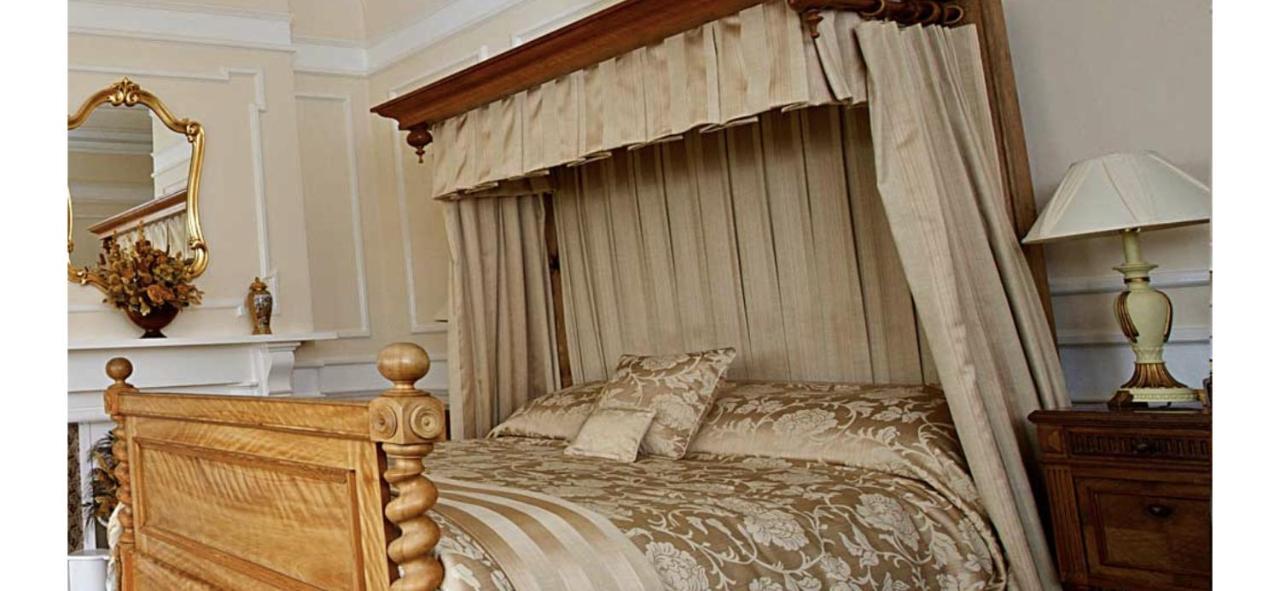 Guest house Munstone House