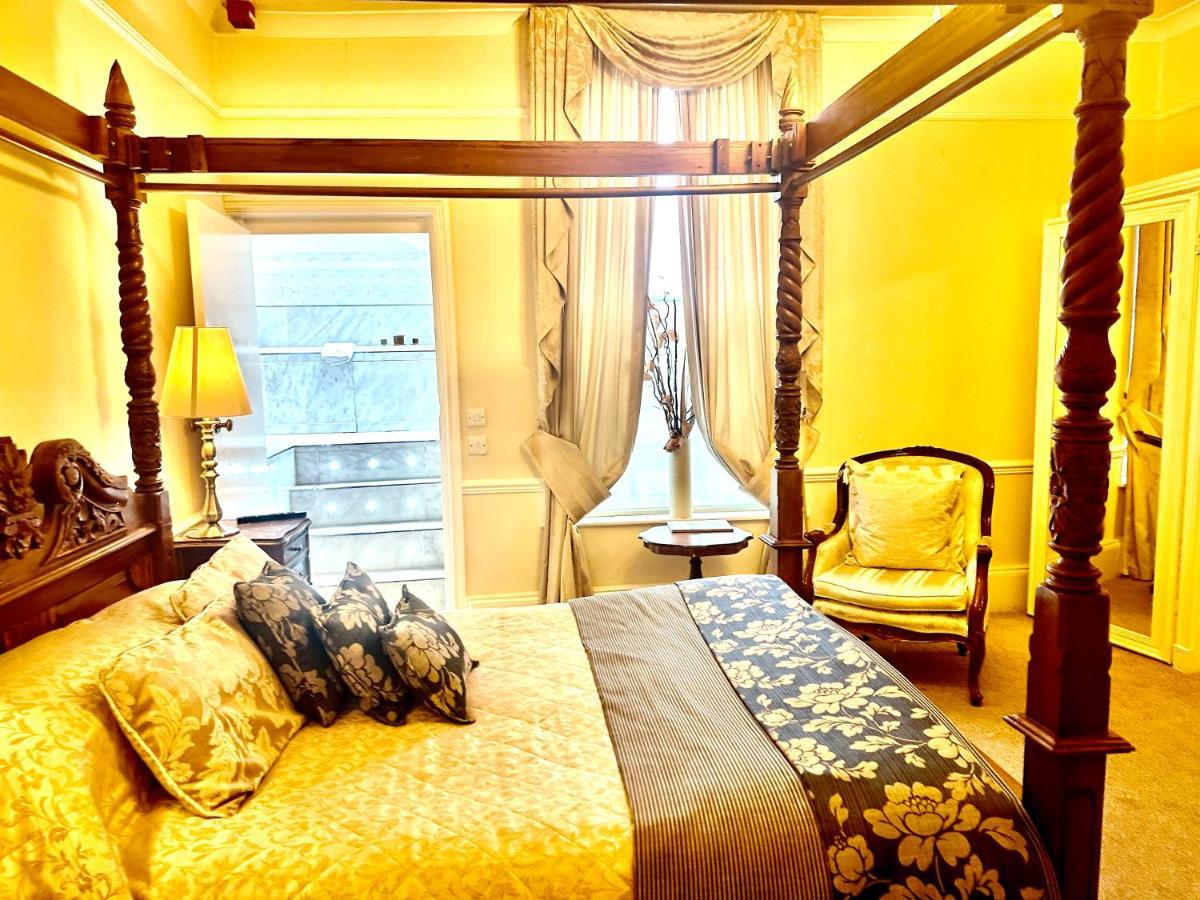 Guest house Munstone House 4*