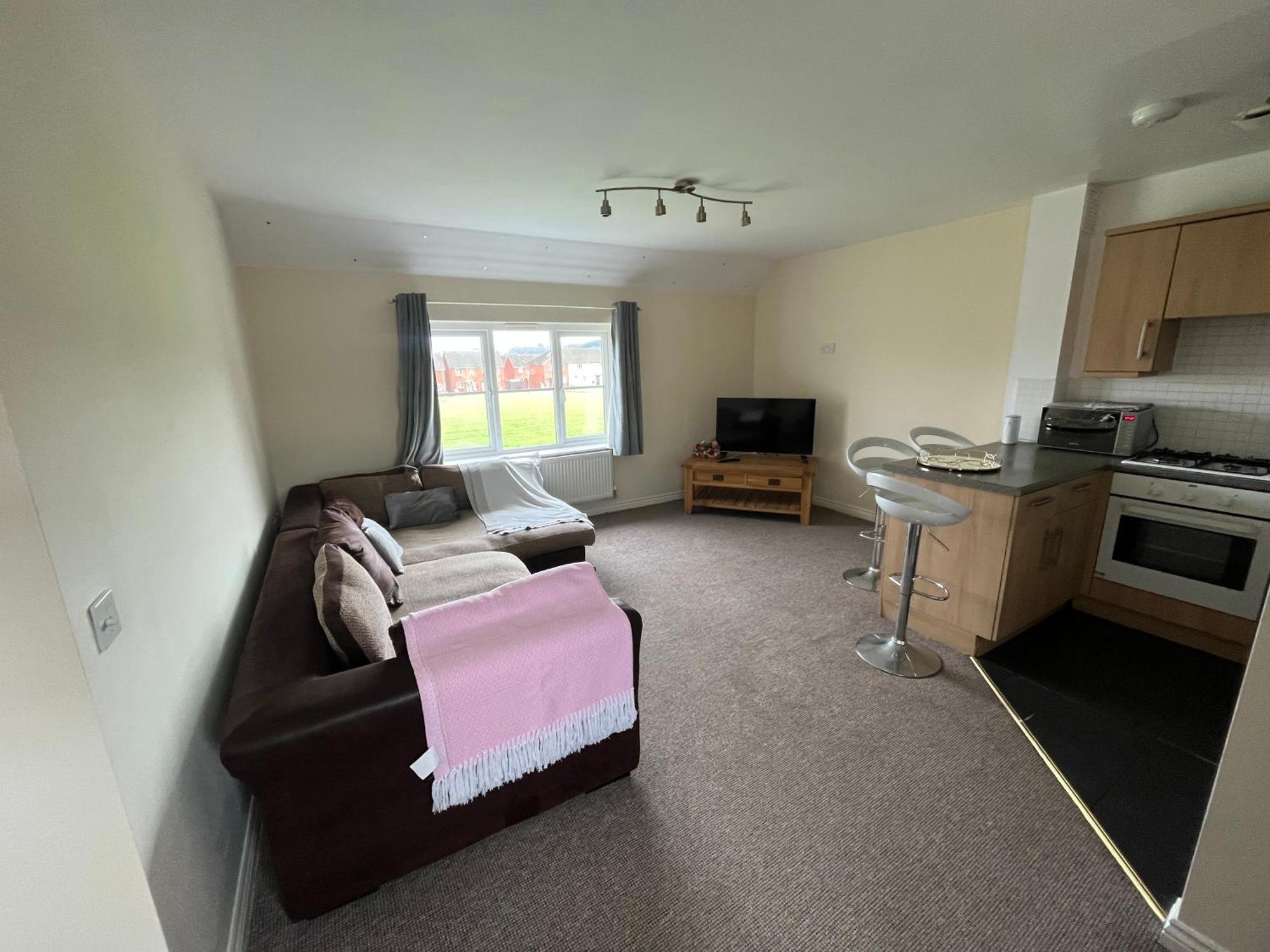 2 Bed Coach House Flat * Hereford