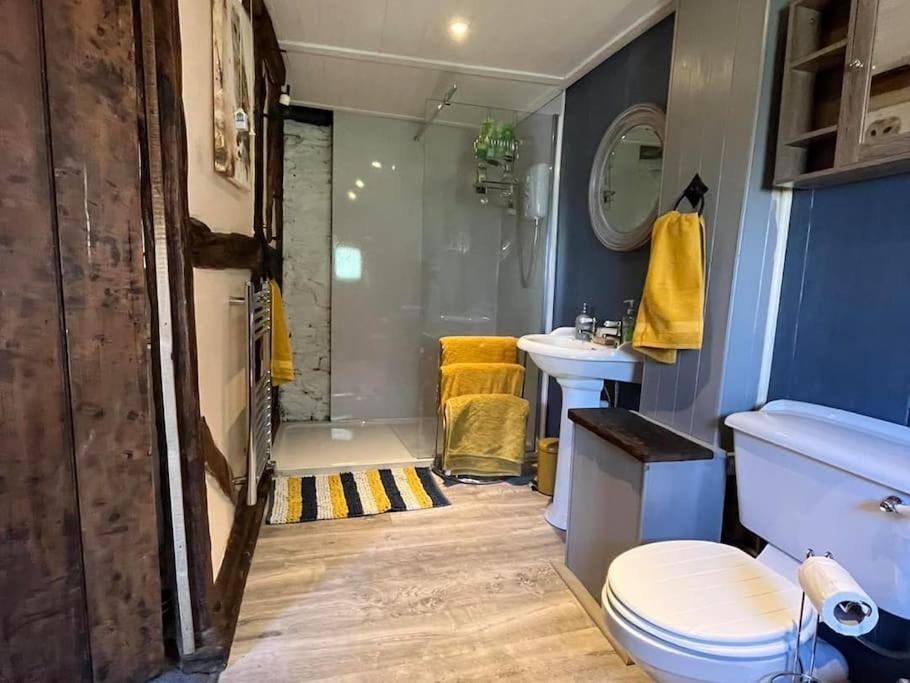 Apartment The Stables- Cosy, Quirky Hereford
