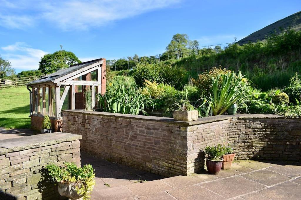 Luxury Spacious Country W/ Mountain Views Hereford