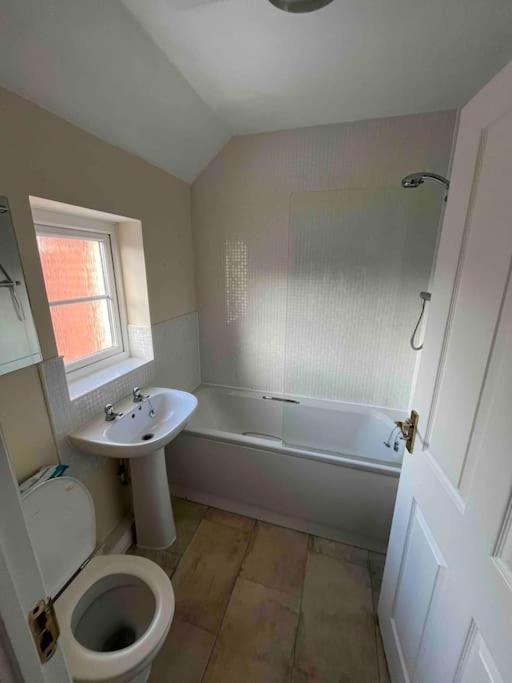 Apartment 2 Bed Coach House Flat