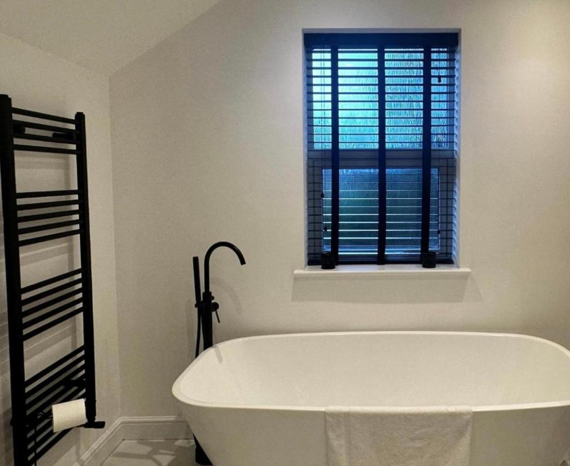 Exquisite Renovation In Location With Garden And Parking Holiday home