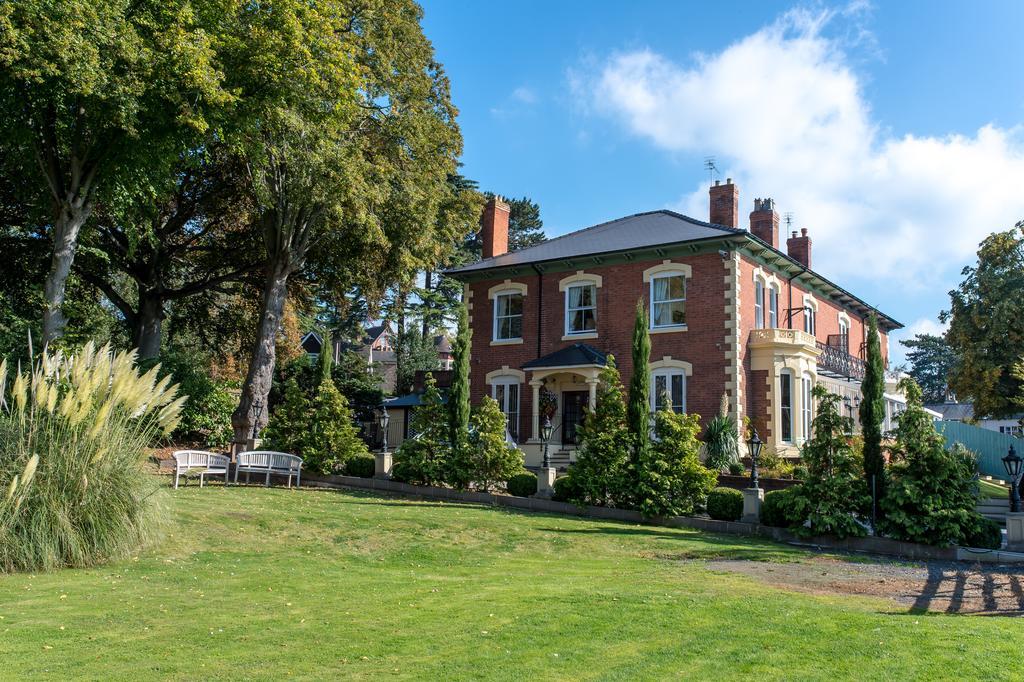 Charades Guest house 4*