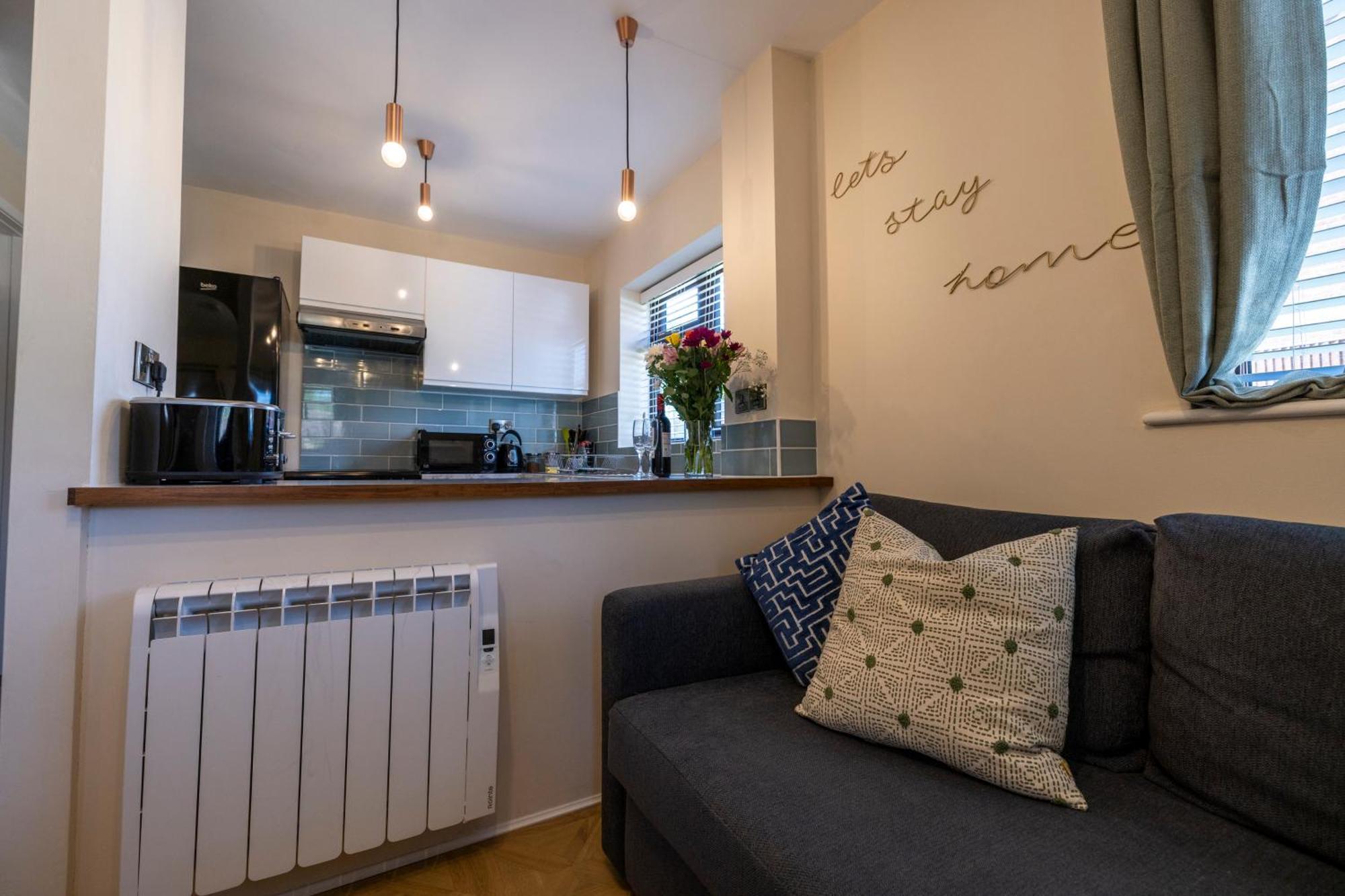 Holiday home The Comfy House - Inc Free Parking, Smart Tv, Full Kitchen, Washing Machine - Winter *