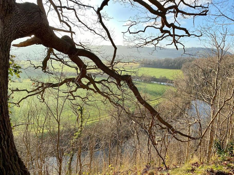 The Near Hay On Wye *