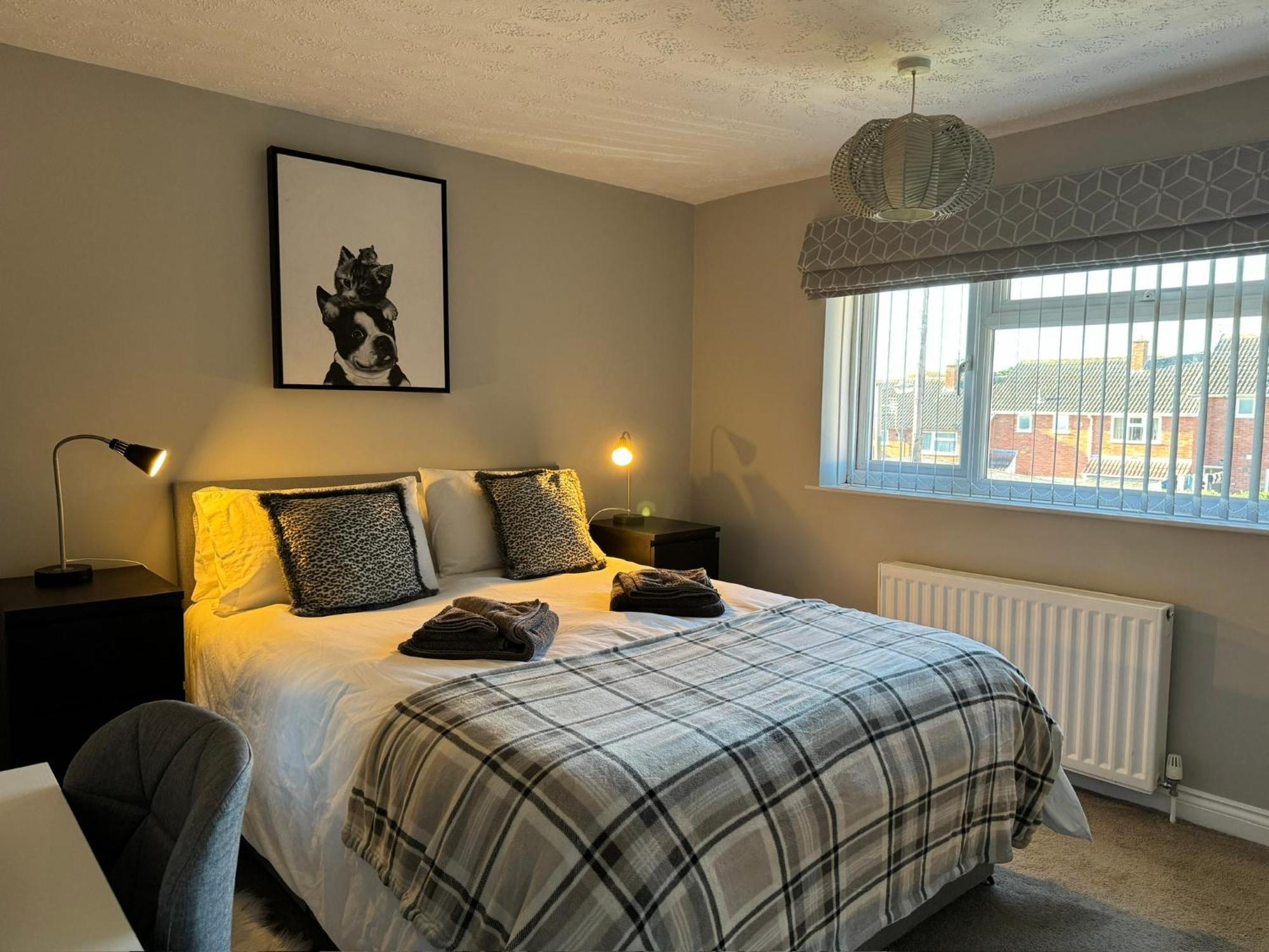 Holiday home Netflix Jacuzzi Gym Fast Wifi Ps5 Free Parking 2 Spaces *