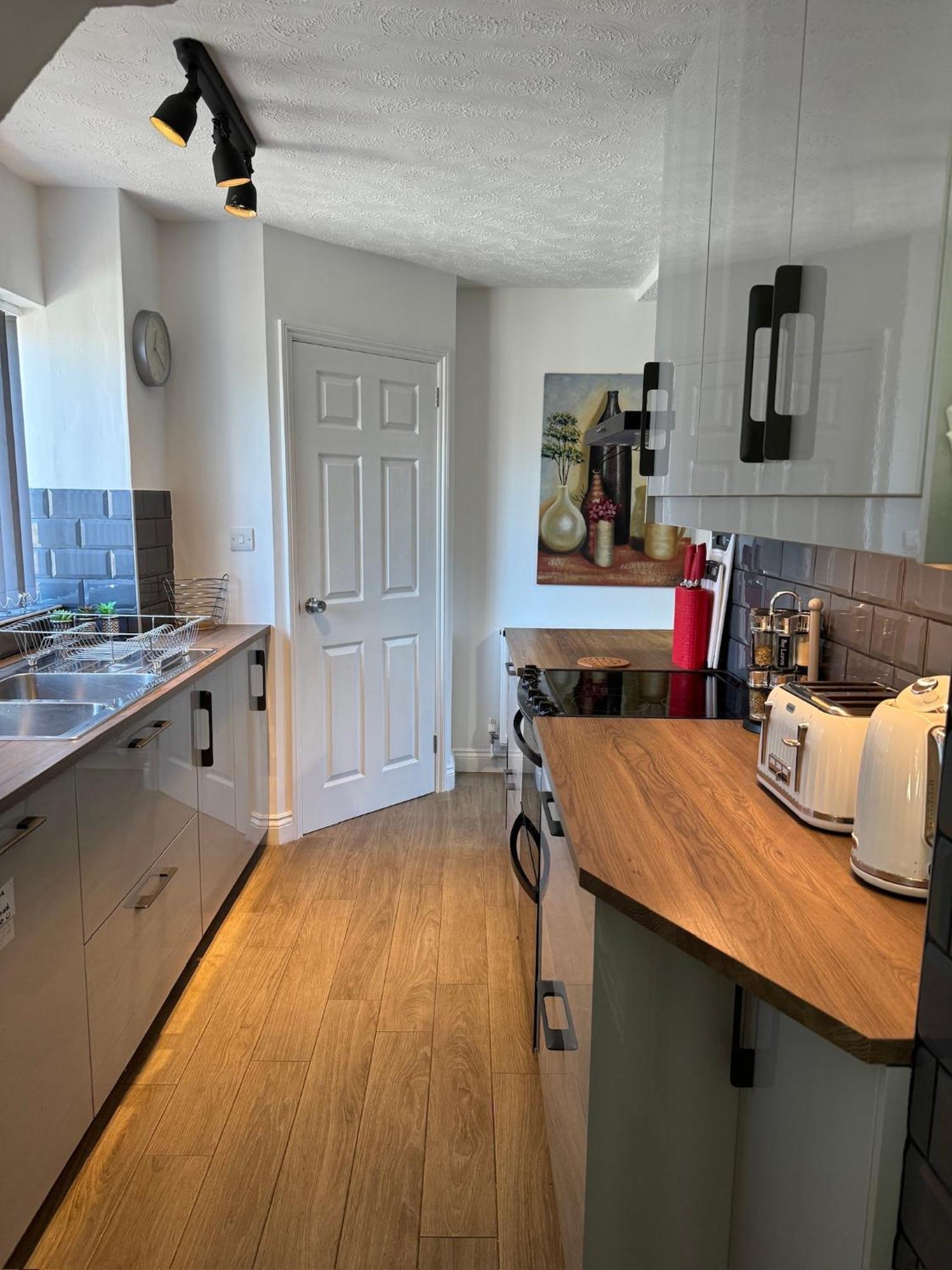 Netflix Jacuzzi Gym Fast Wifi Ps5 Free Parking 2 Spaces * Hereford