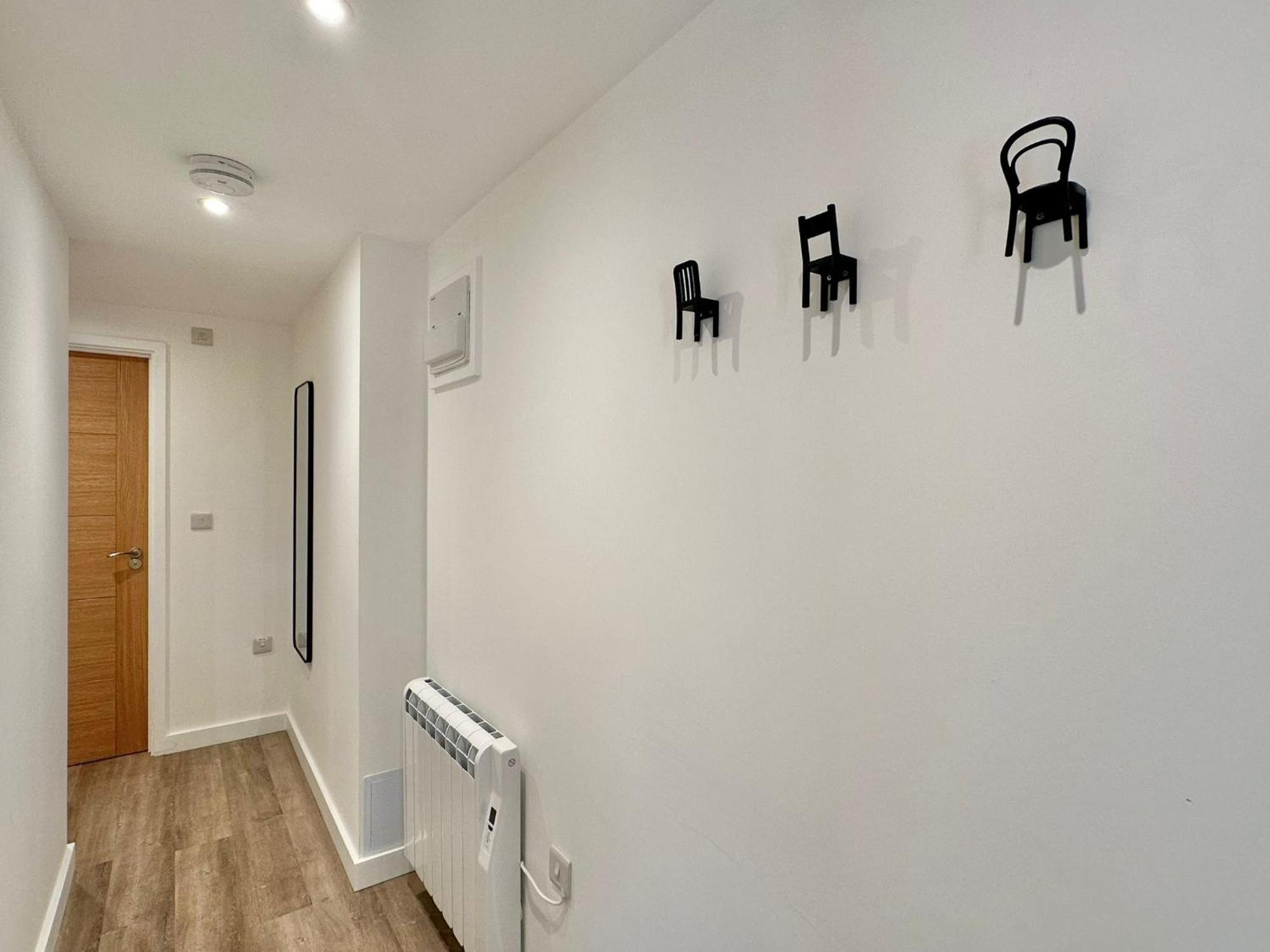 Modern In Prime Location Apartment Hereford