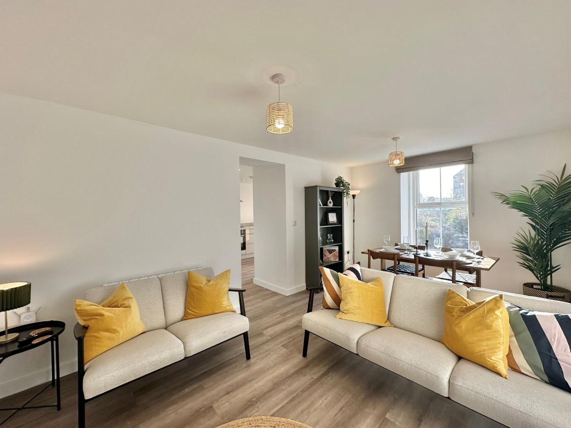 Modern In Prime Location Apartment Hereford