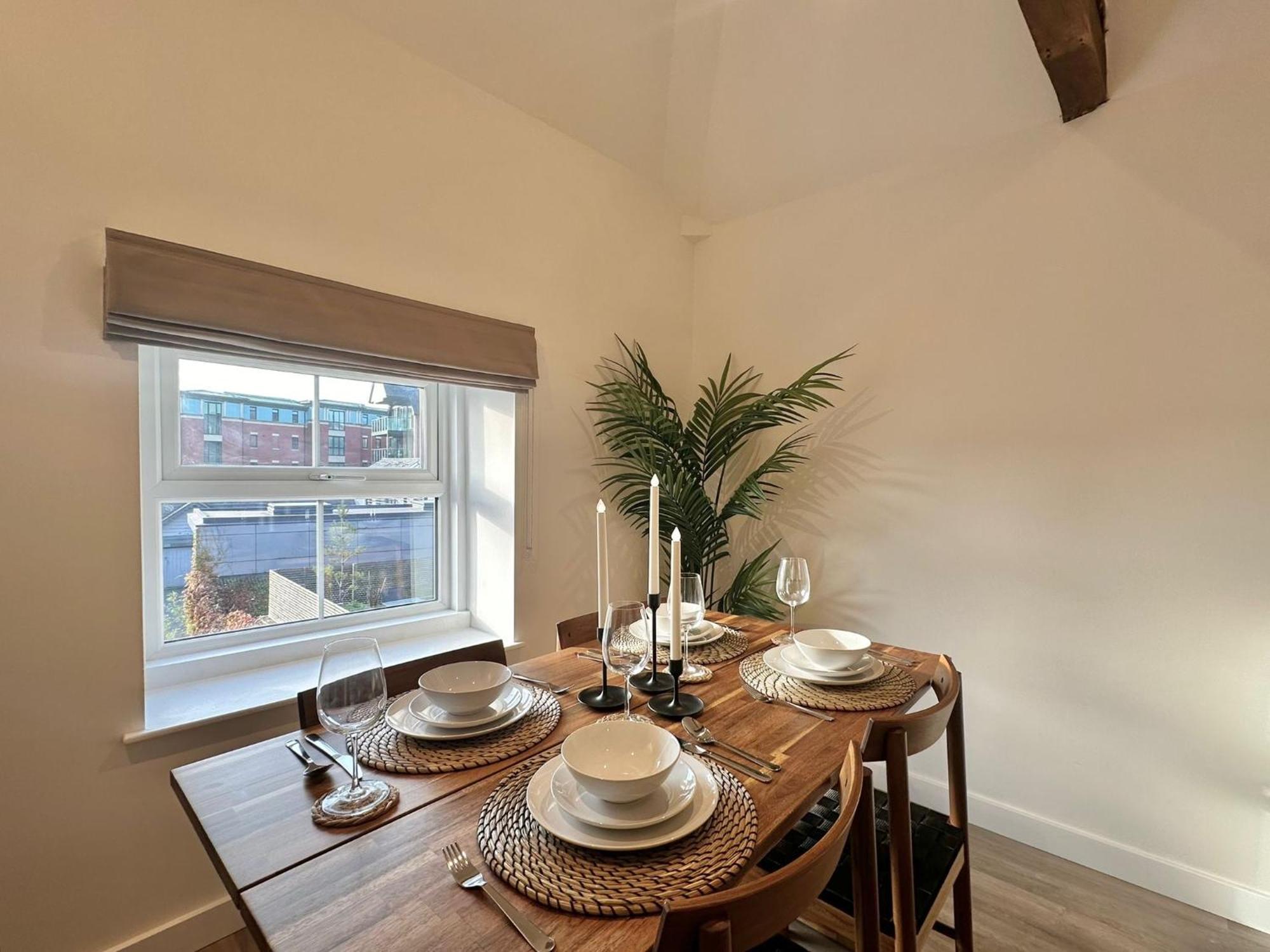 Modern In Prime Location Apartment