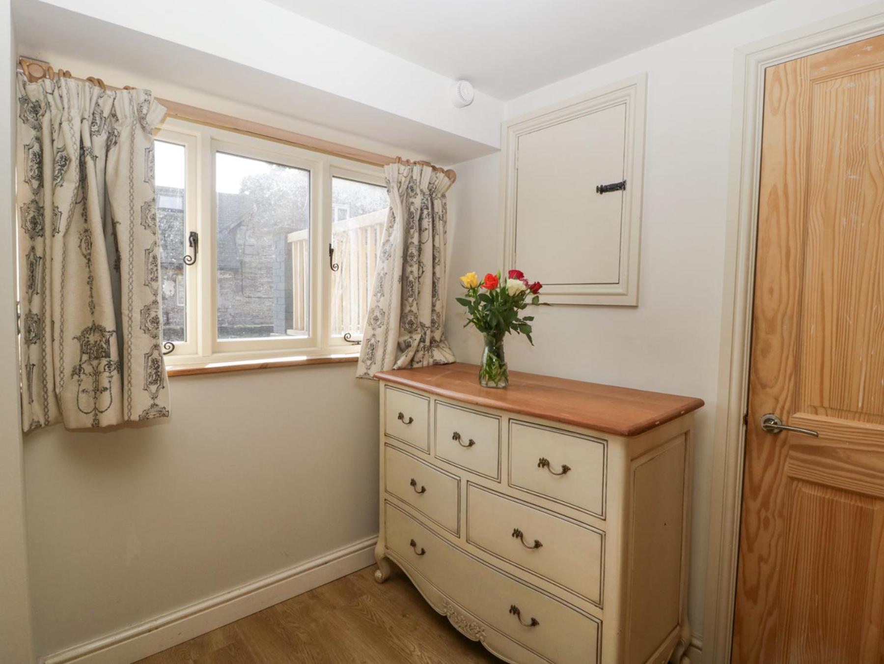 White Haywood Barn Holiday home *