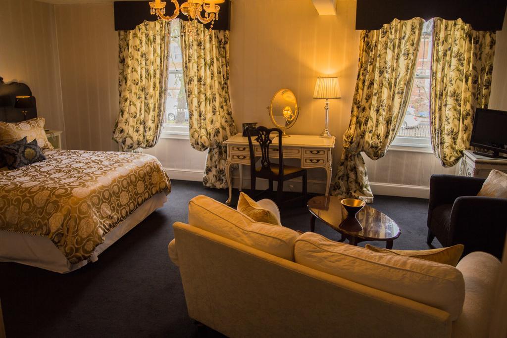 Aylestone Court Hotel 3*