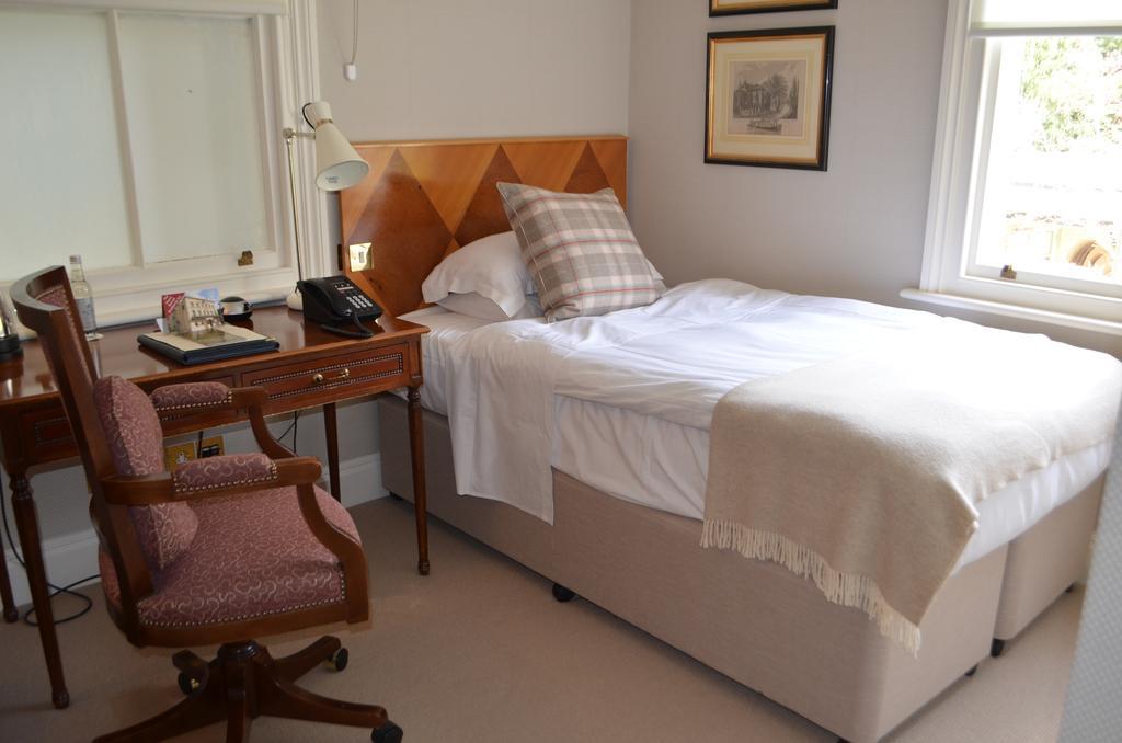 Hotel Castle House 3*