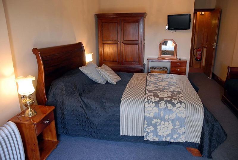 Hopbine House Bed & Breakfast 3*