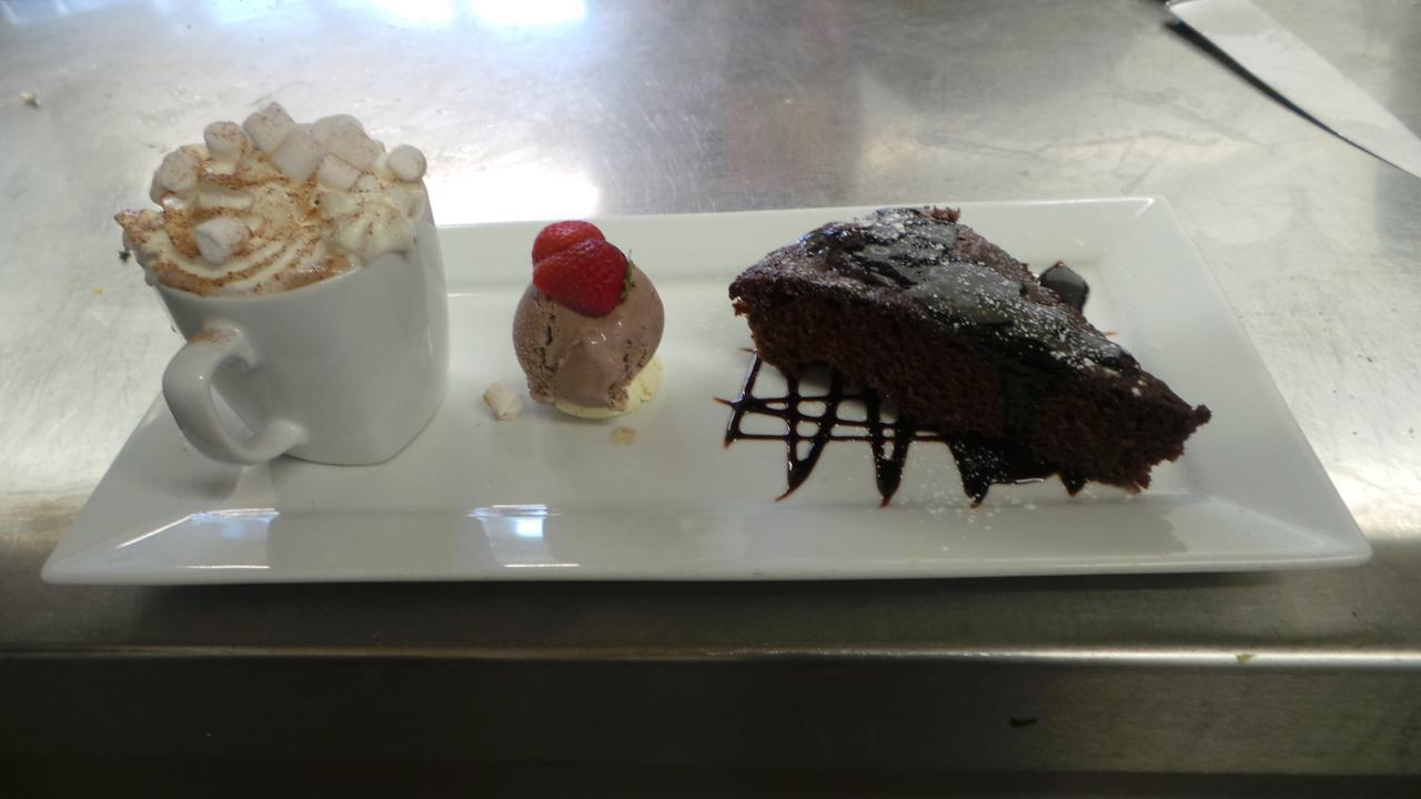 The Bay Horse 4* Hereford