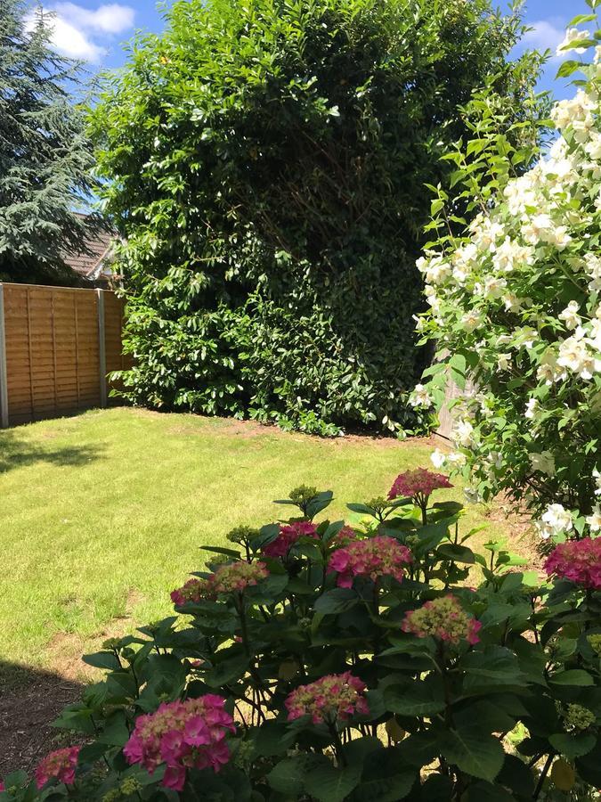 Hhereford - Raven House - 4 Bedroom House Located West Of City, Sleeps 7 - Perfect For Contractors Or A Base For Exploring - Hosted By Rentmyhouse Apartment Hereford