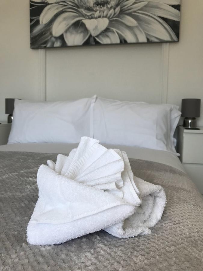 Hhereford - Raven House - 4 Bedroom House Located West Of City, Sleeps 7 - Perfect For Contractors Or A Base For Exploring - Hosted By Rentmyhouse Hereford