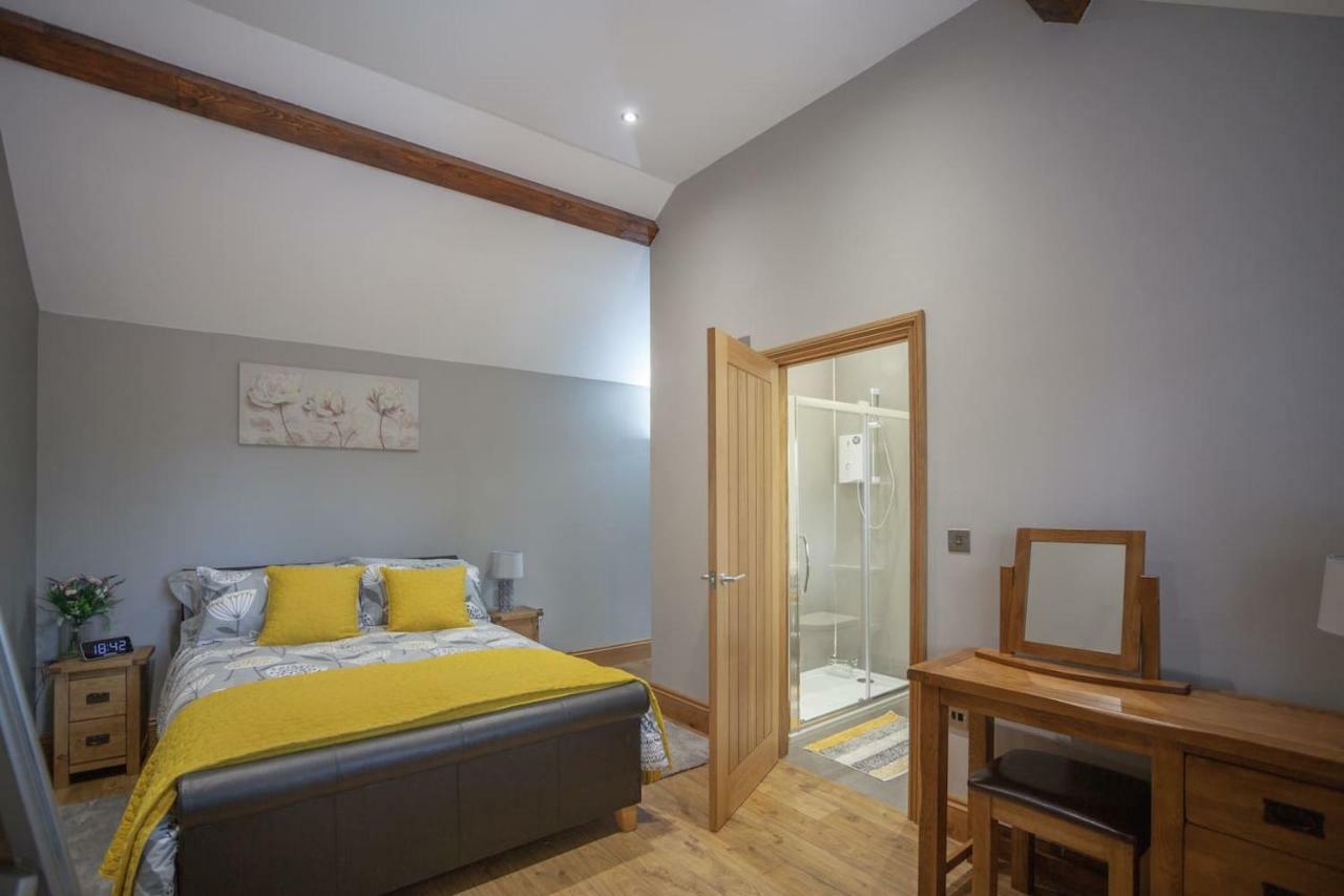 Herefordshire - Little Oak - Charming Cottage In Rural Location North Of Hereford - Sleeps 2 Guets - Ideal For A Cozy Trip Away - Hosted By Rentmyhouse * Hereford