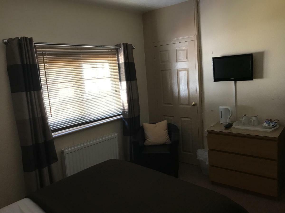 Holly Tree Guest house