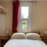 Bouvrie Guest House