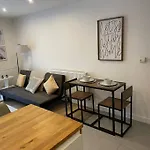 Graftonbury Court, Grafton Lane, Hereford, Hr2 8Fa