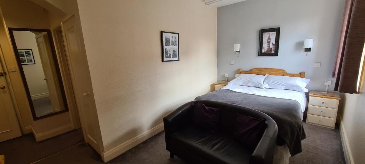 The Merton Hotel