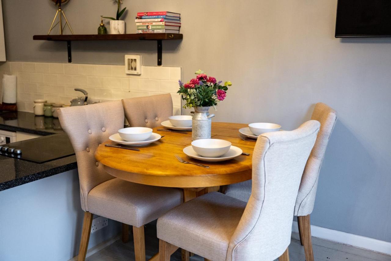 Apartment Stylish 2 Bedroom Hereford
