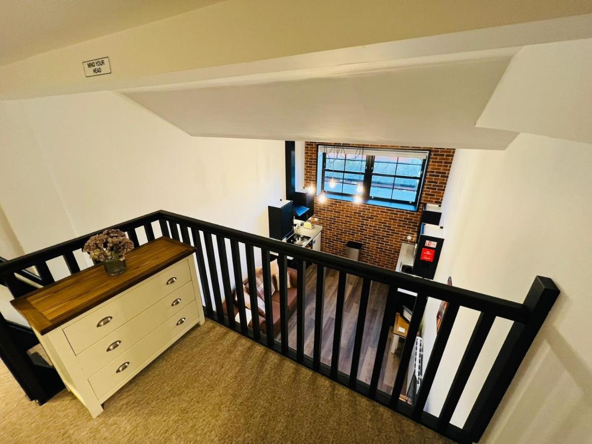 6 Sullivan House Hereford