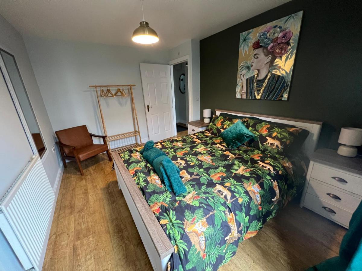 Apartment Ground Floor Apartment, Location With Free Parking Hereford