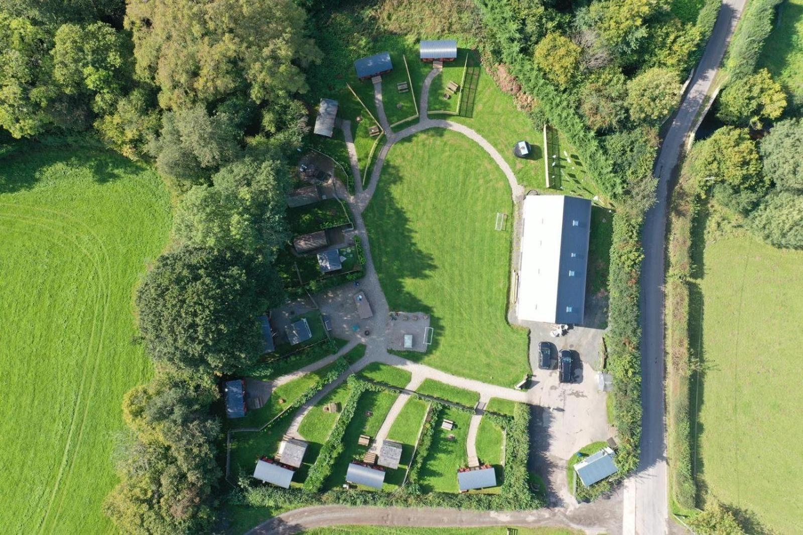 Stunning Railway Carriage With Private Hot Tub Apartment