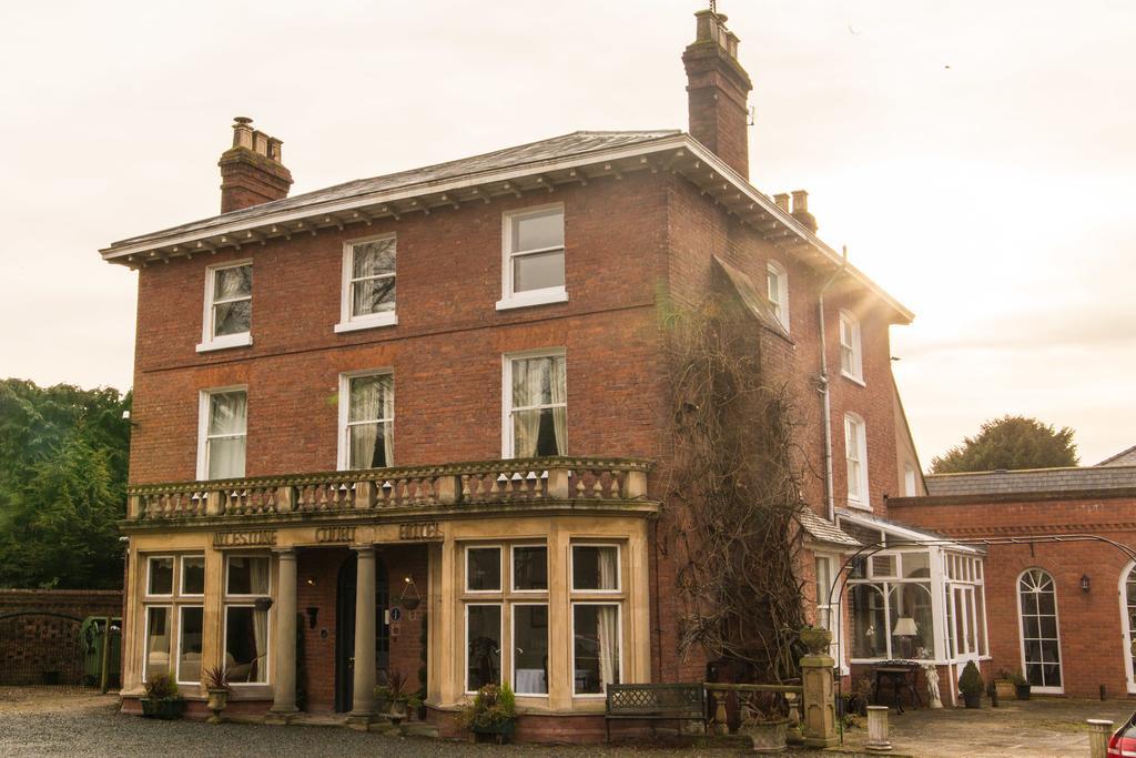 Hotel Aylestone Court