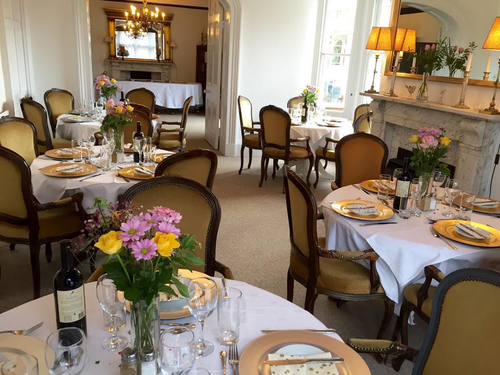 Hotel Aylestone Court 3*