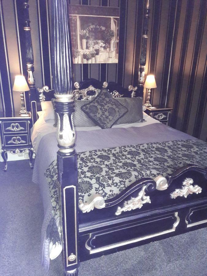 Bed & Breakfast Holly House And