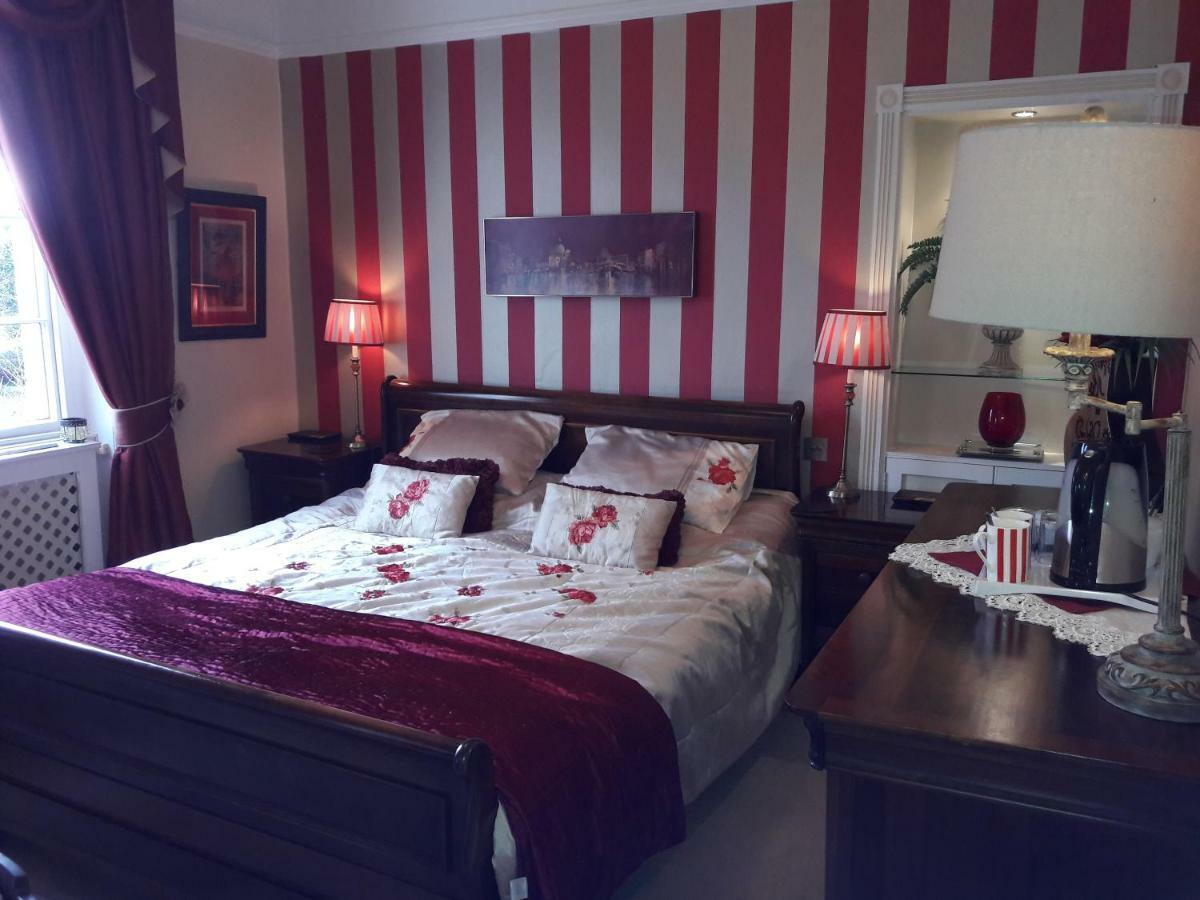 Bed & Breakfast Holly House And