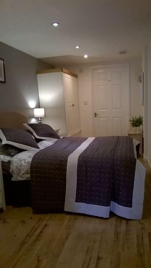 Bed & Breakfast Holly House And