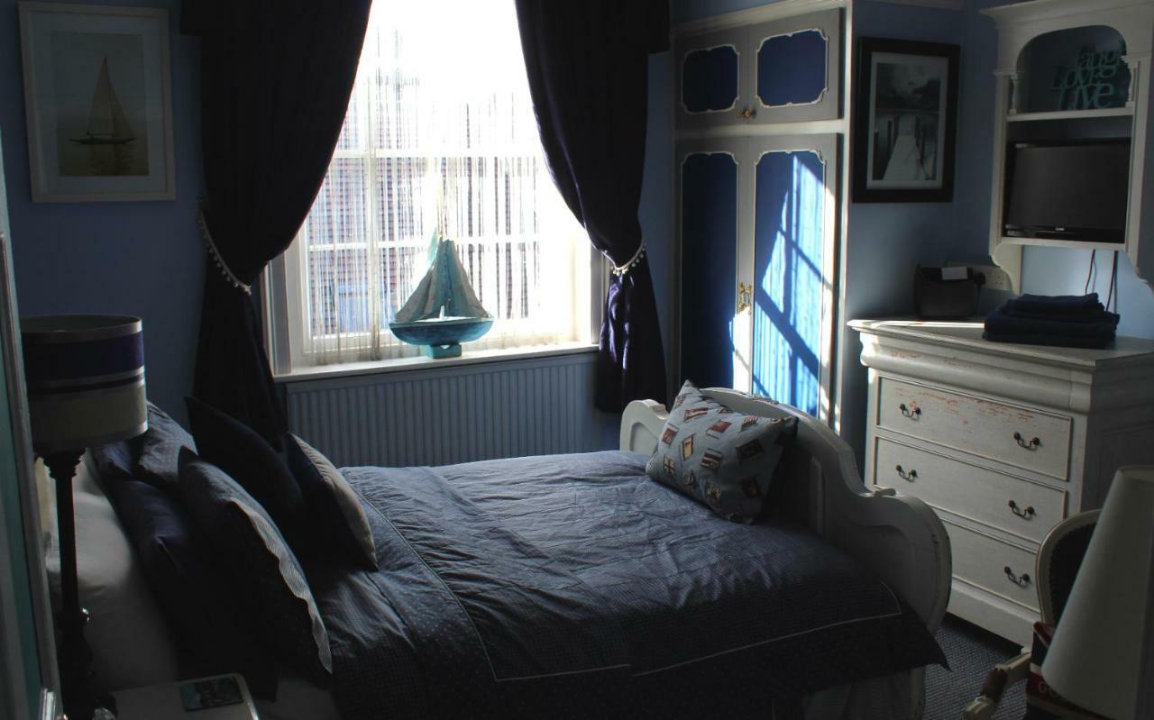 Holly House And Bed & Breakfast Hereford